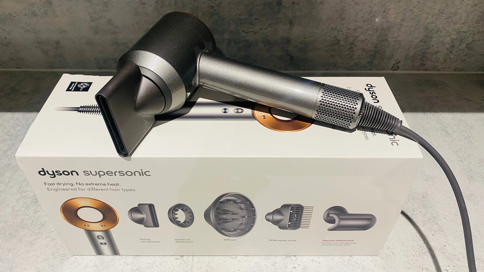 Dyson Supersonic™ hair dryer Professional edition